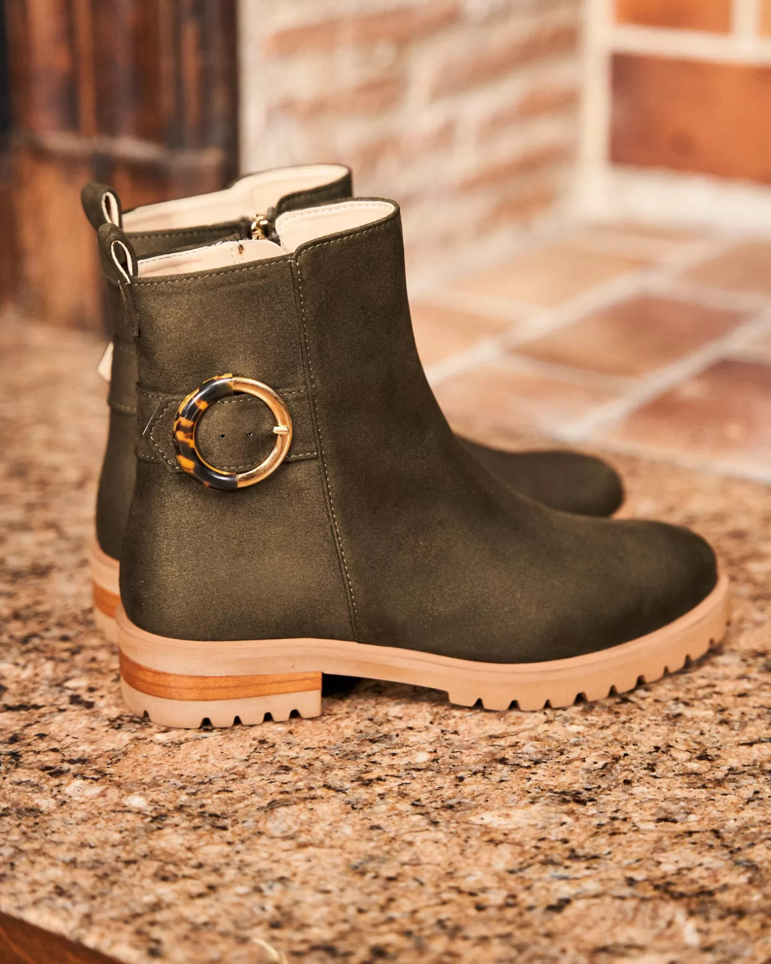 Minuit sur Terre Dédale Kaki< Low Boots