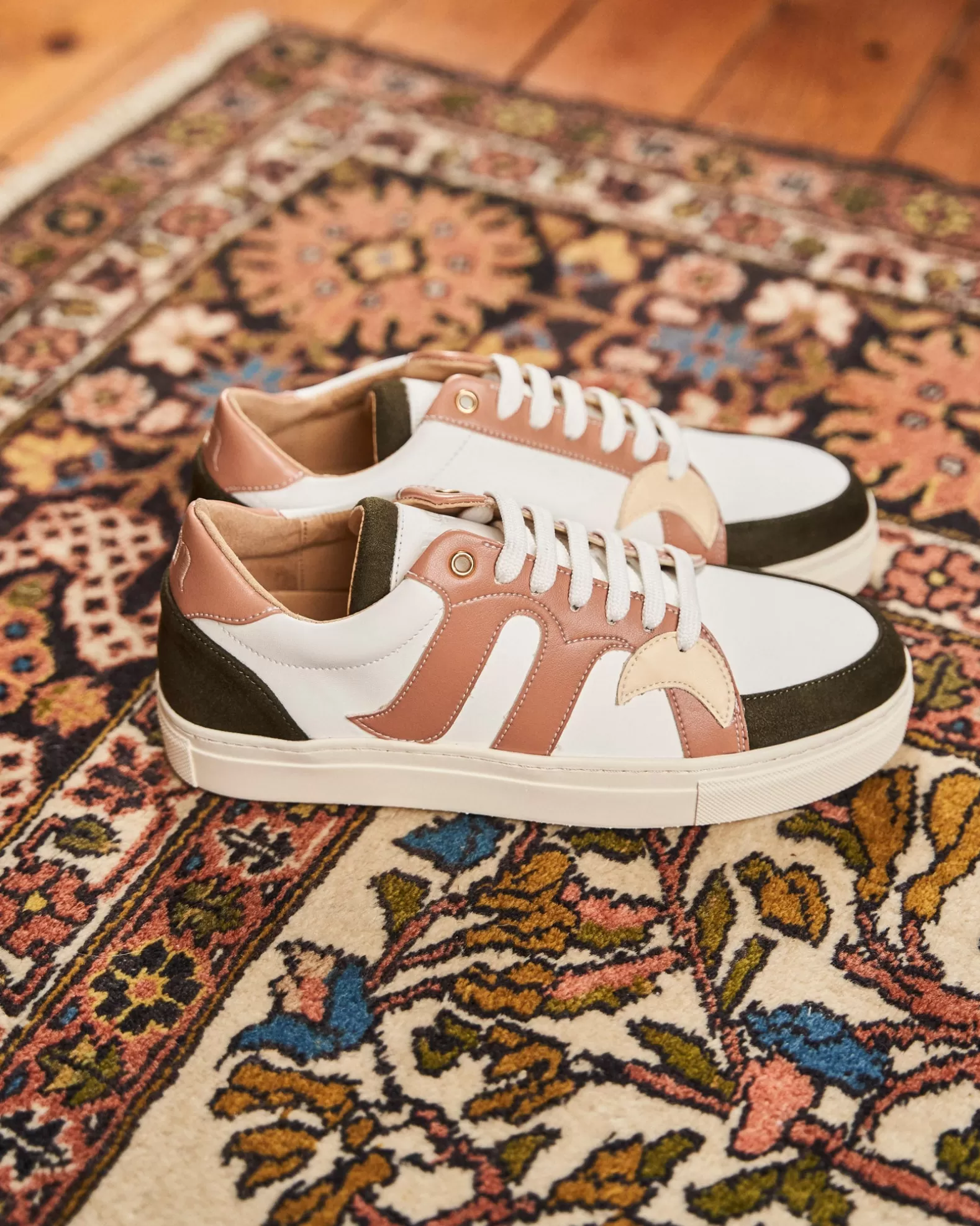 Minuit sur Terre Empreinte Magnolia< Sneakers