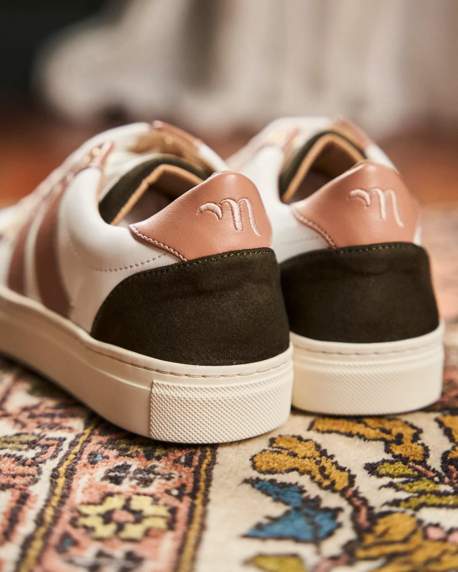 Minuit sur Terre Empreinte Magnolia< Sneakers