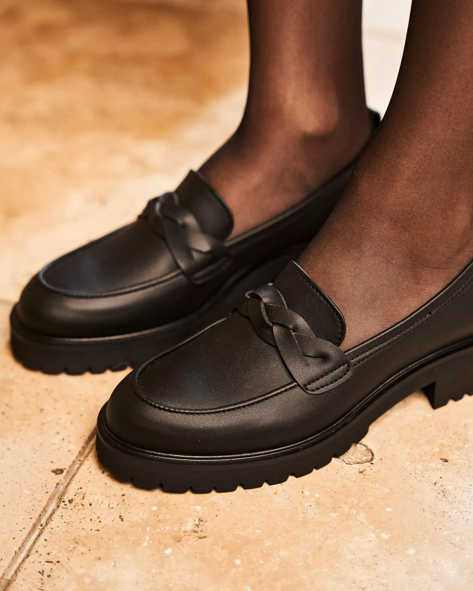 Minuit sur Terre Sortilège Noir< Loafers & Derbies