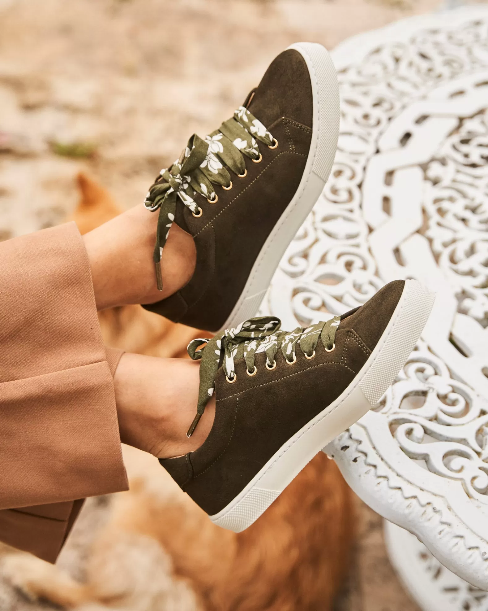 Minuit sur Terre Virevolte Forêt< Sneakers