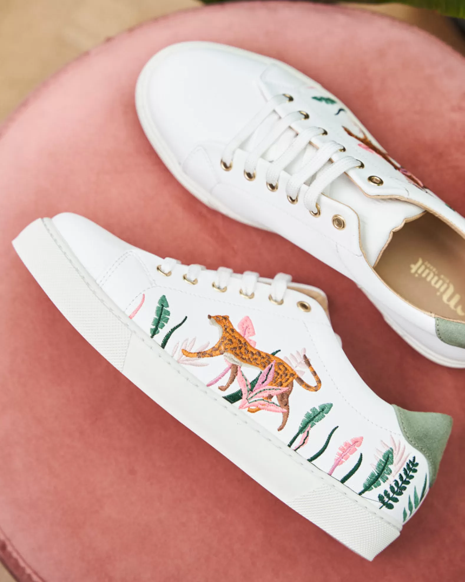 Minuit sur Terre Virevolte Jungle< Sneakers