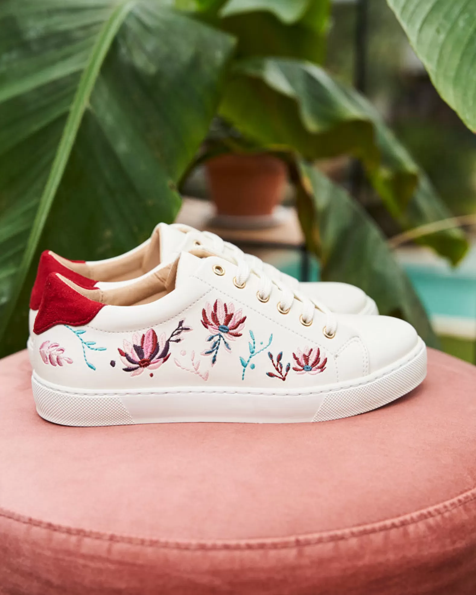 Minuit sur Terre Virevolte Lotus< Sneakers