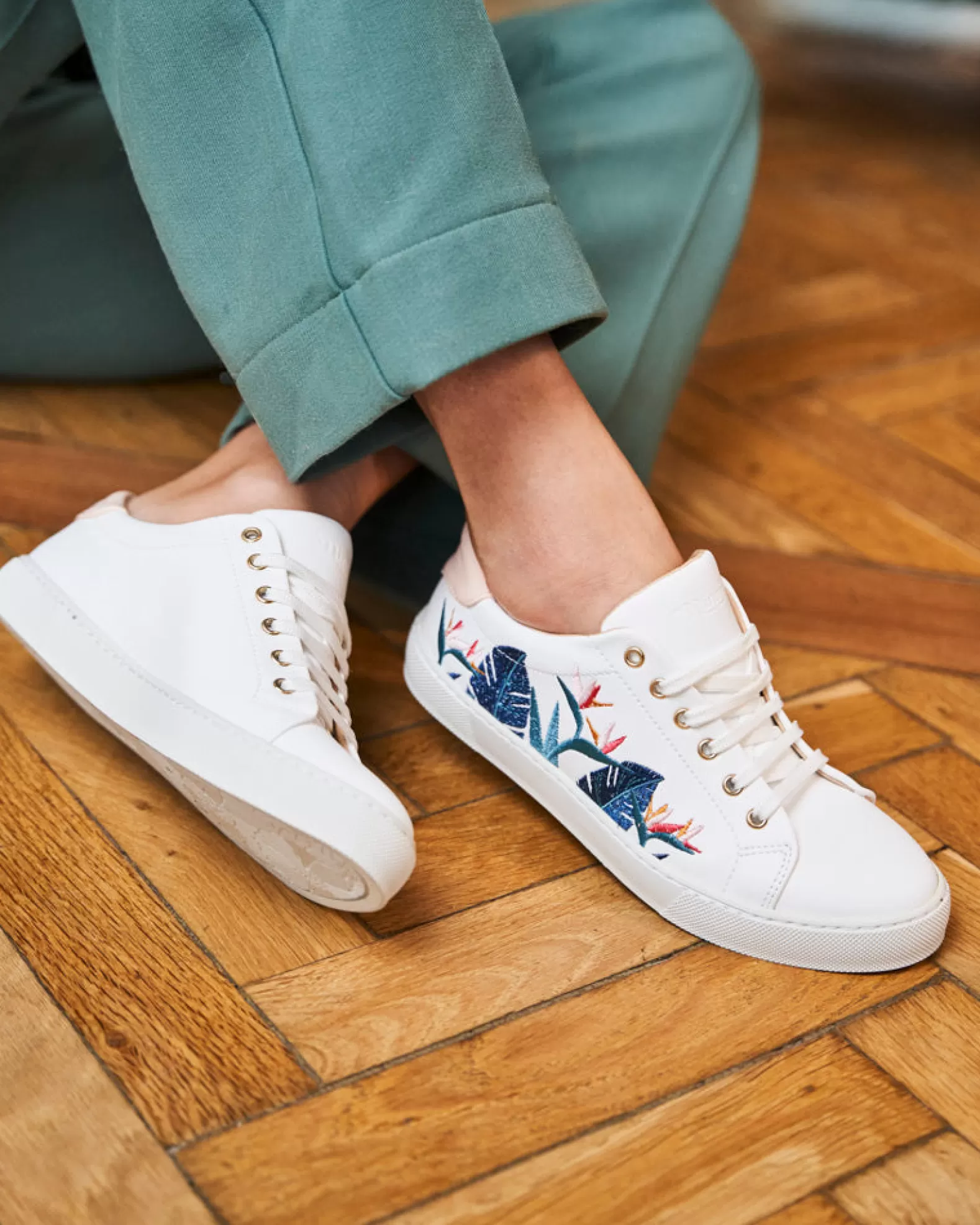 Minuit sur Terre Virevolte Tropical< Sneakers