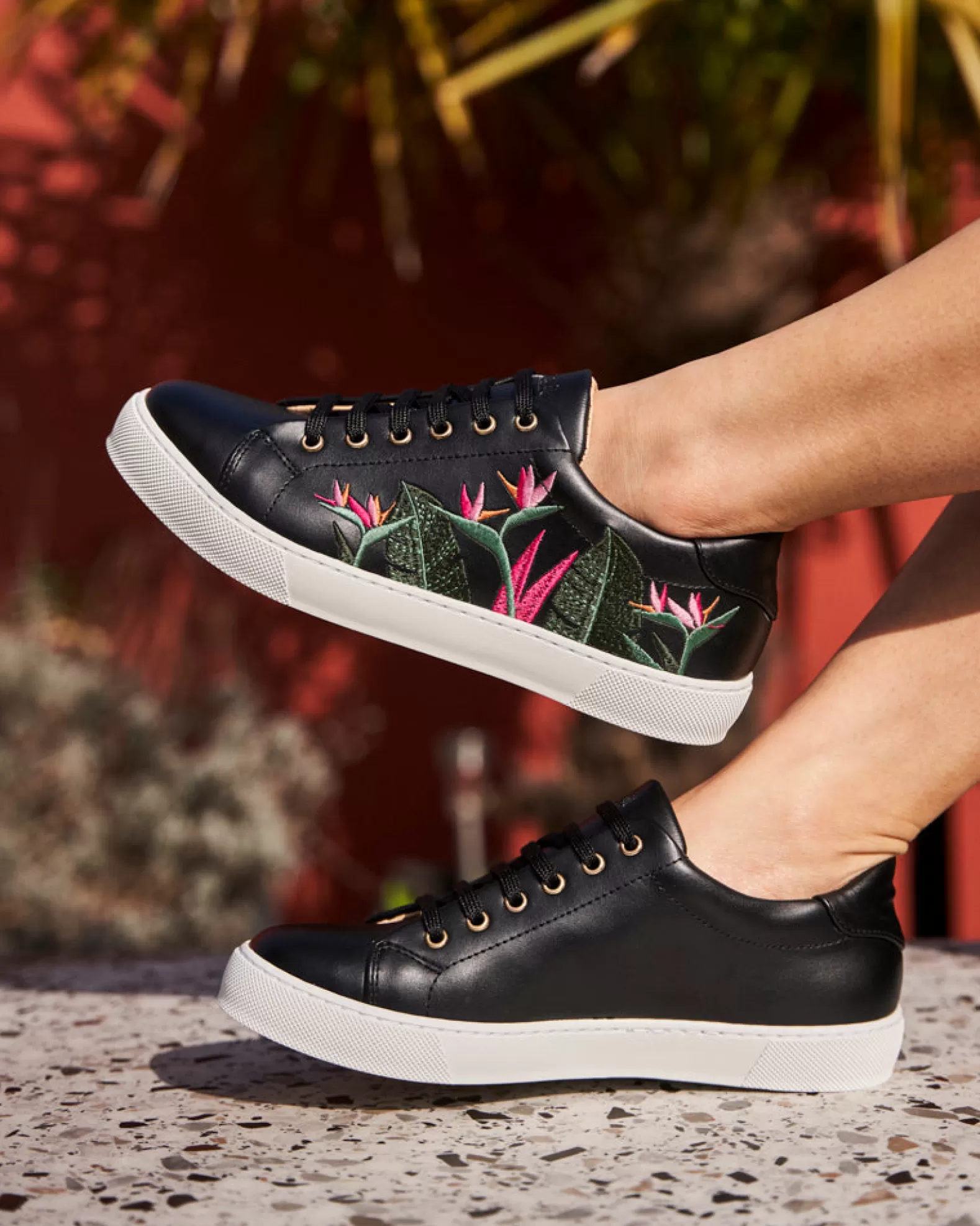 Minuit sur Terre Virevolte Tropical Noir< Sneakers